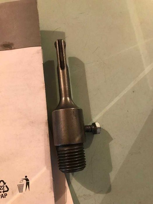 Дверные навесы, саморезы, валик