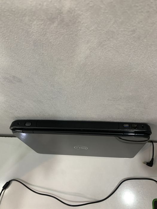 Продаю ноутбук Dell