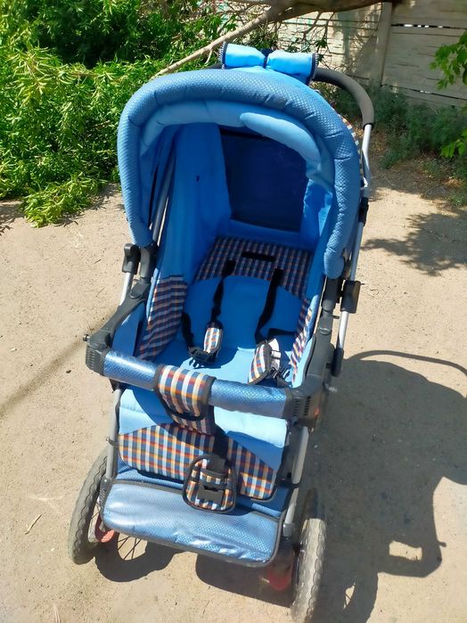 Коляска детская прогулочная