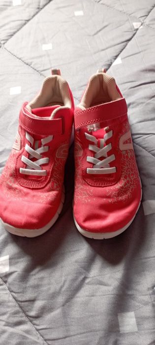 Маркови маратонки  найк 28,5,32-33,33,37-38 номер