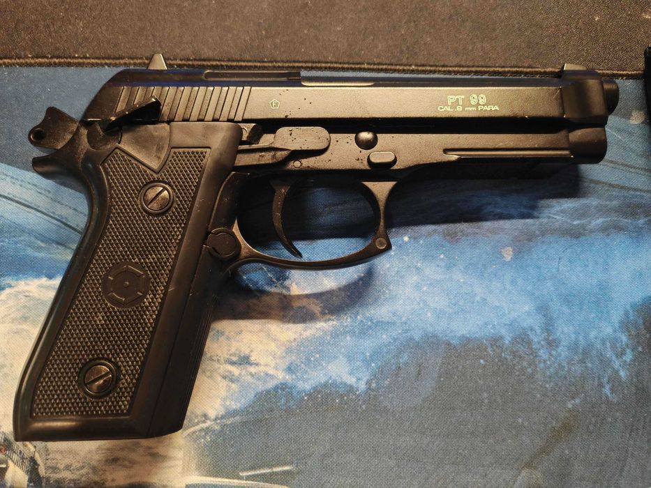 Airsoft Cybergun Taurus PT 99 CO2 Auto