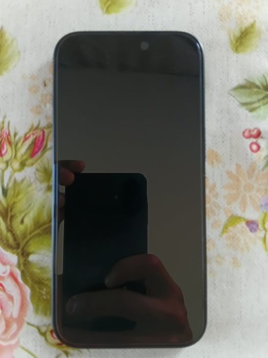 Iphone 15 simplu