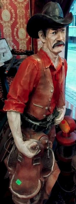 3 бр дървени статуетки