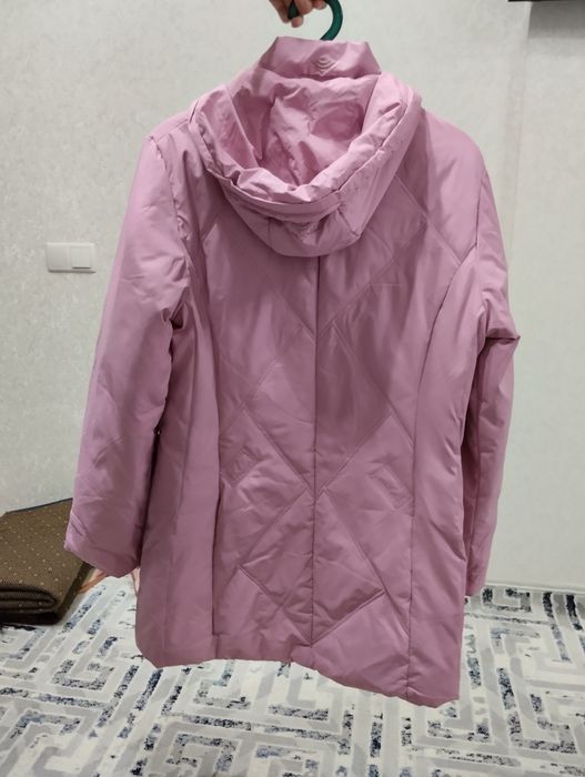 Куртка женская продаётся