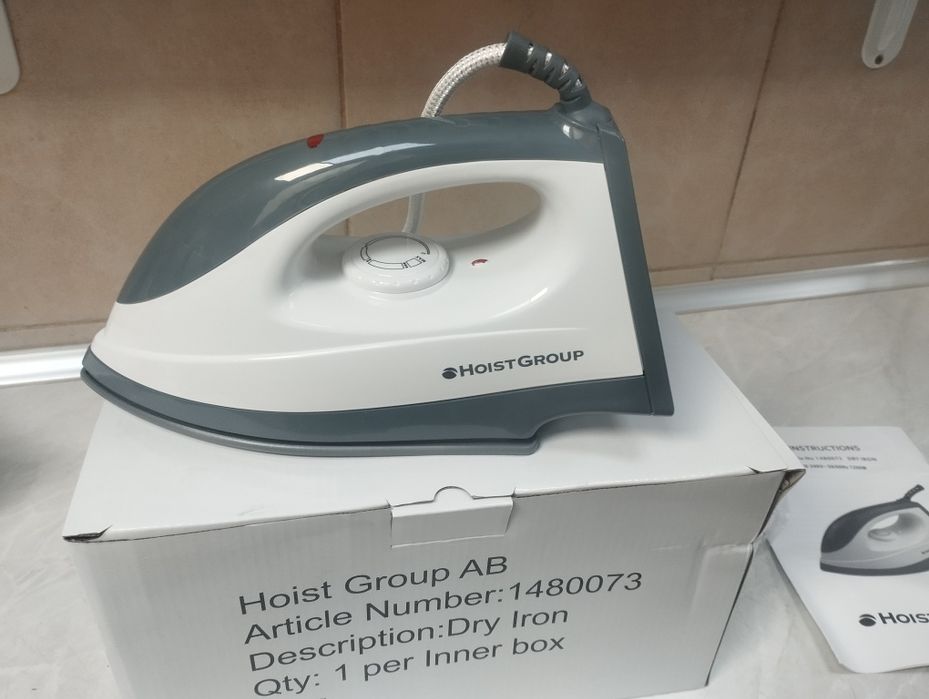 Ютия за гладене Hoist Group .