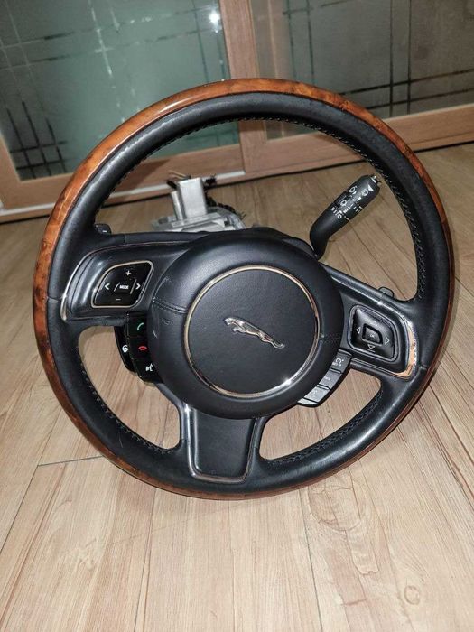 Продам руль в сборе от Jaguar XJ 351. Ролевая колонка