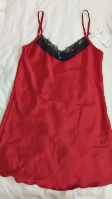 Дамска нощница сатен