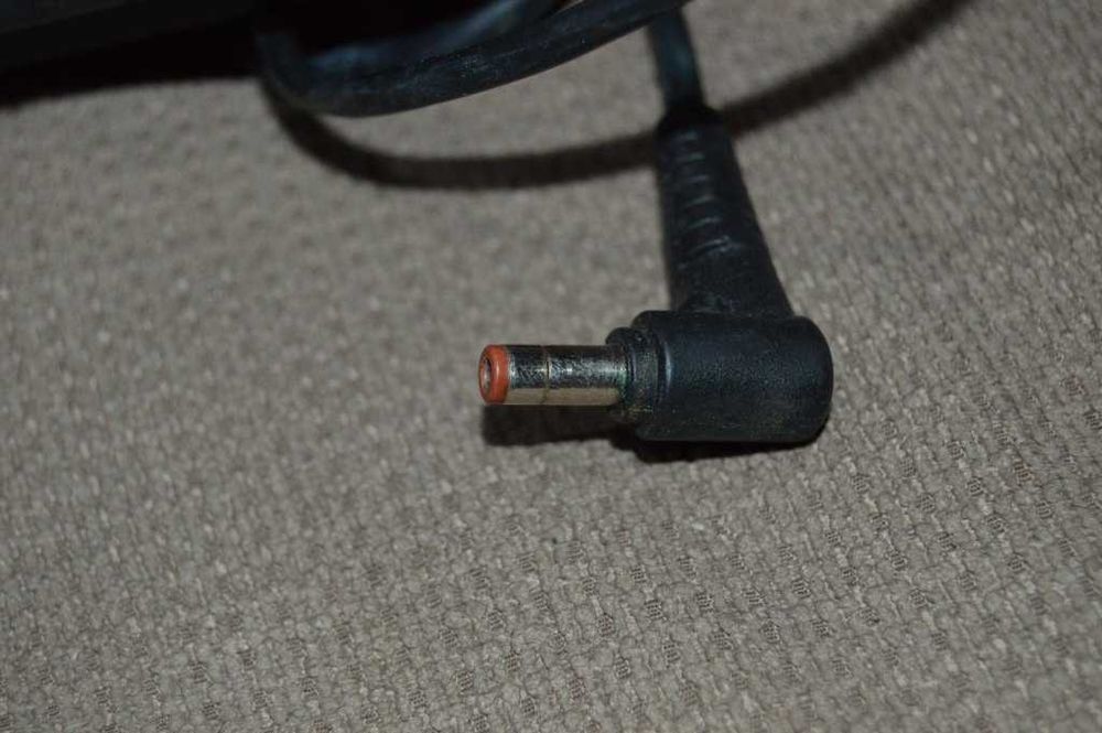 Alimentator Lenovo model 45N0111 Tensiune 20V 170W 8.5A