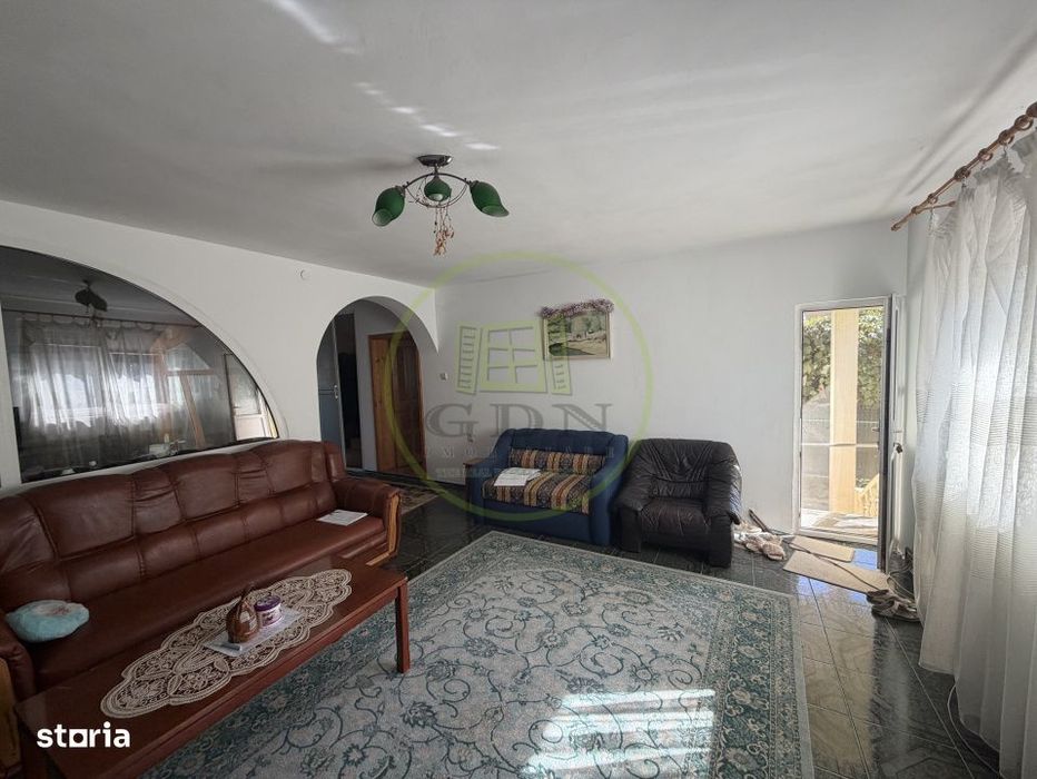 Casa S+P+1,  192mp utili, 372mp, cartier Bariera Valcii