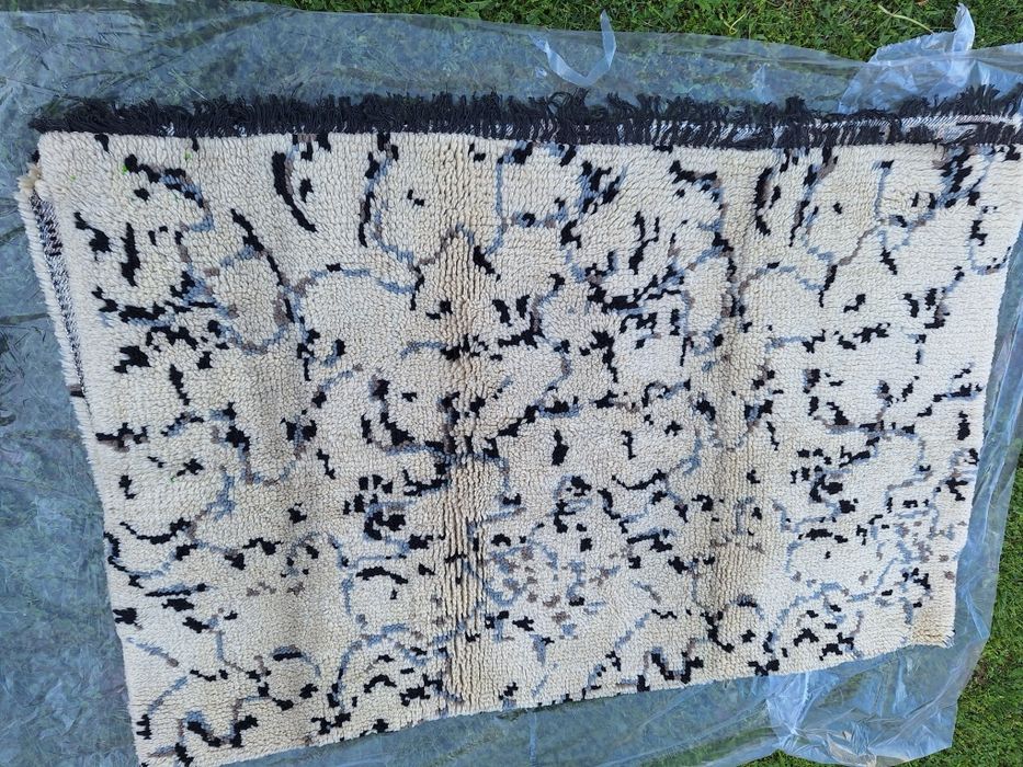 Черги,  Пътеки неупотребявани