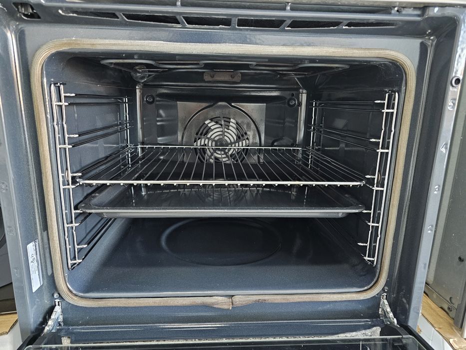 Фурна за вграждане ELECTROLUX