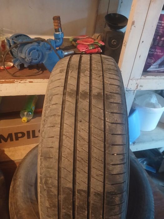 Шины б.у и диски на мерседес 124
