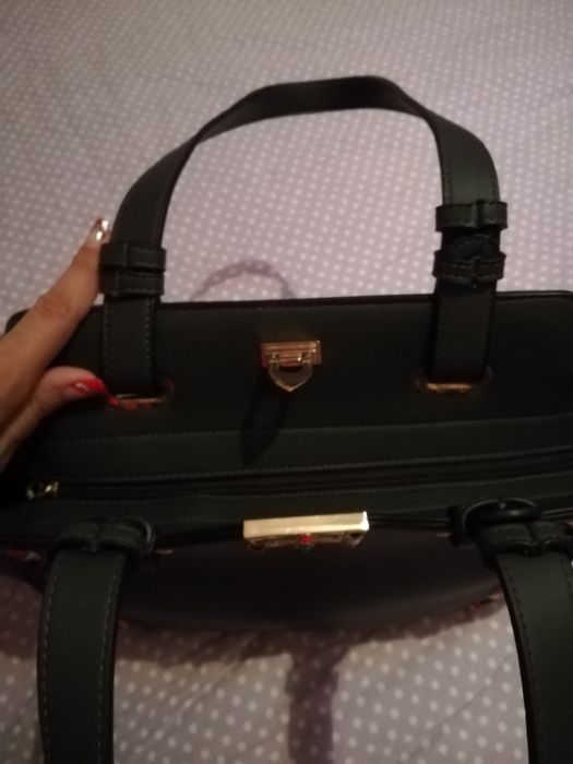 Дамска чанта нова