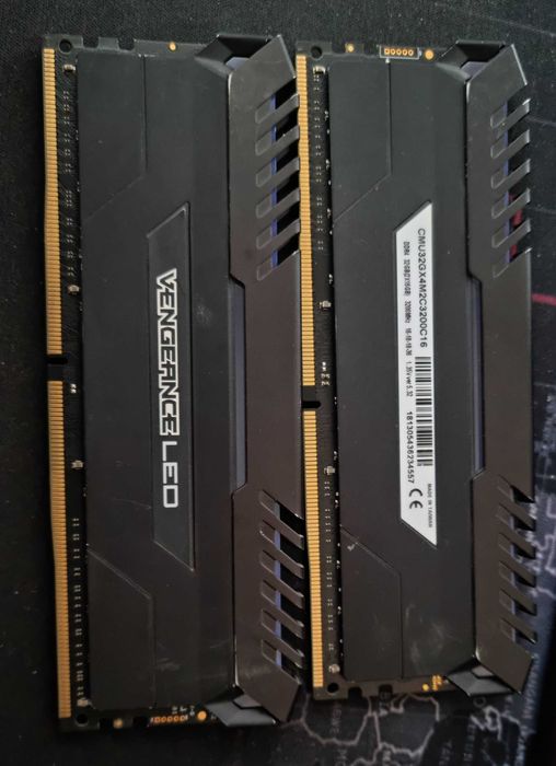 RAM DDR4 16+16=32gb