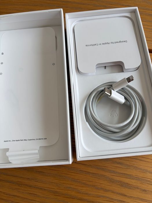 Смартфон Apple iPhone 13, 128GB, 4GB RAM, 5G, Starlight