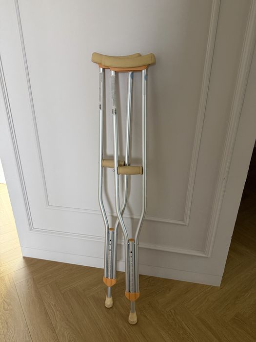 Костыли новые металлические в отличном состоянии