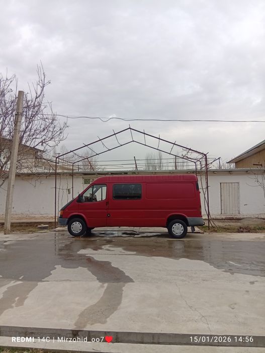 Ford Transit, sotiladi Yili 1994