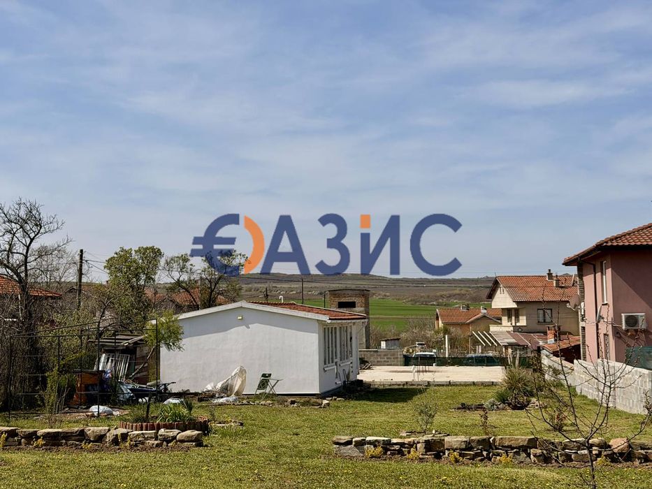 Продава се Двустаен апартамент в с. Порой, Област Бургас - 32 кв.м за 1419 €/кв.м - Снимка #1