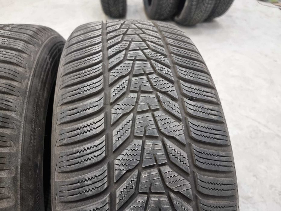2 Anvelope Iarna 235.55.18 "Hankook" [dot 2021] ; stare buna