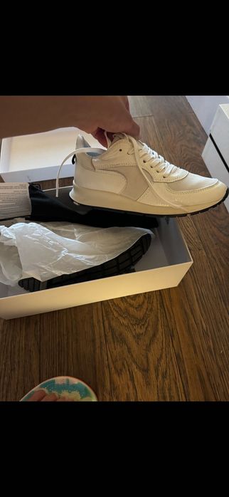 Adidasi Phillipe Model