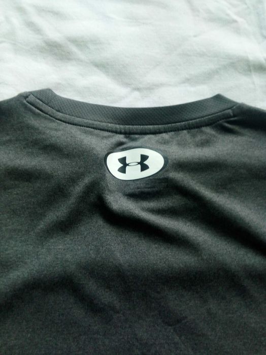 Under Armour - черна, синя, сива