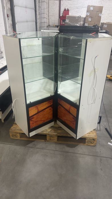 Островок витрина для ТРЦ