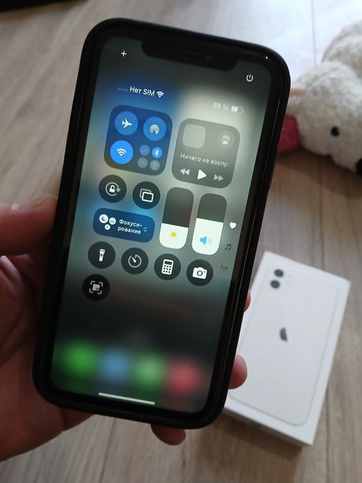 Продам iPhone 11 128гб