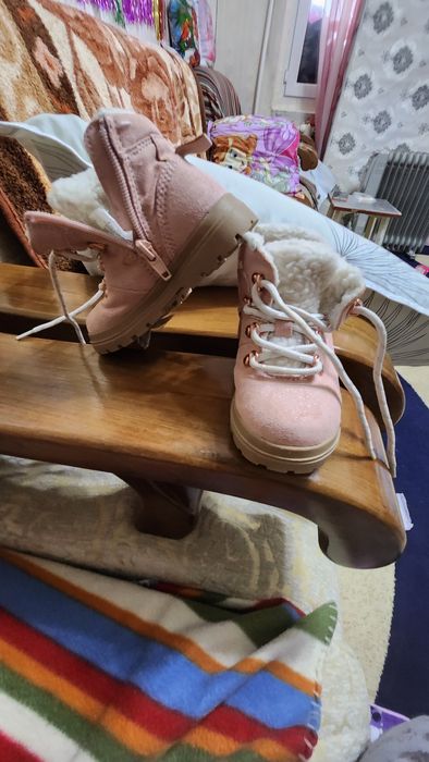 Тёплые ботинки Н&М