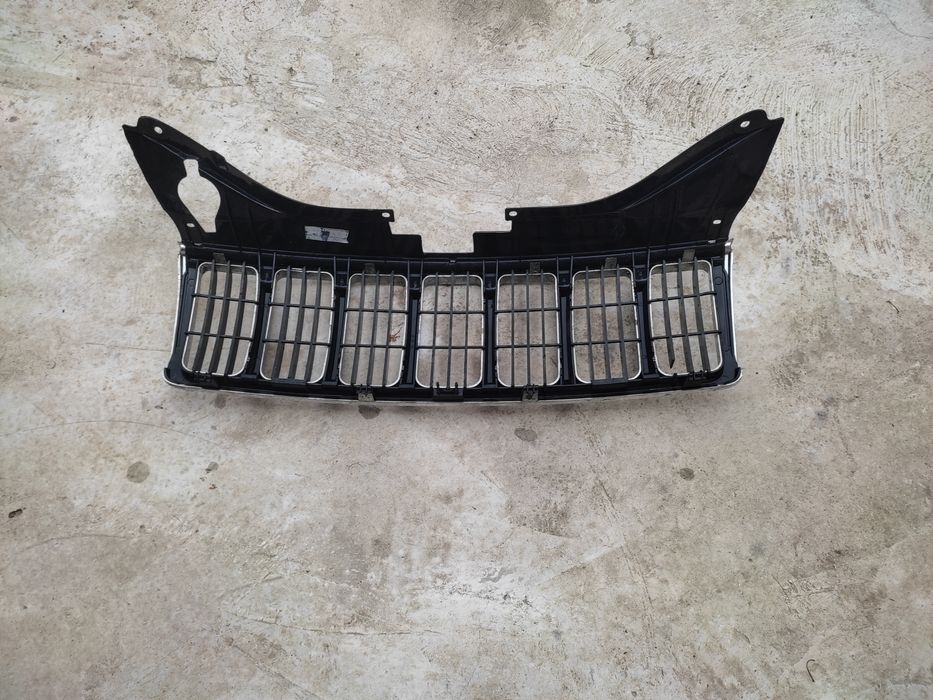 Grila centrala Jeep Grand Cherokee WK