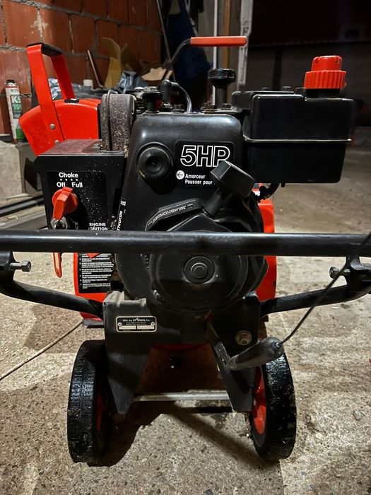 Masina de deszăpezit