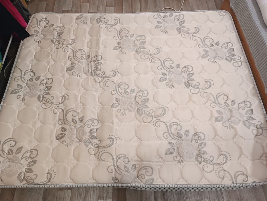 Матрас   160×200