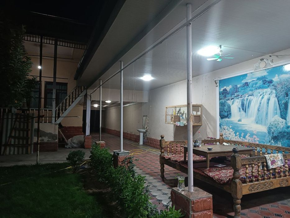 Ховли сотилади 4,5 сотих Янгиобод Охангорон шоссе