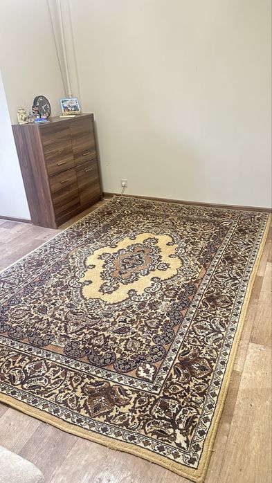 Ковер 2*3 в зал с хорошим ворсом