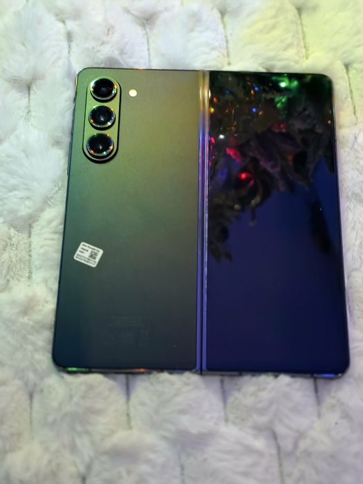 vand galaxy z fold 5