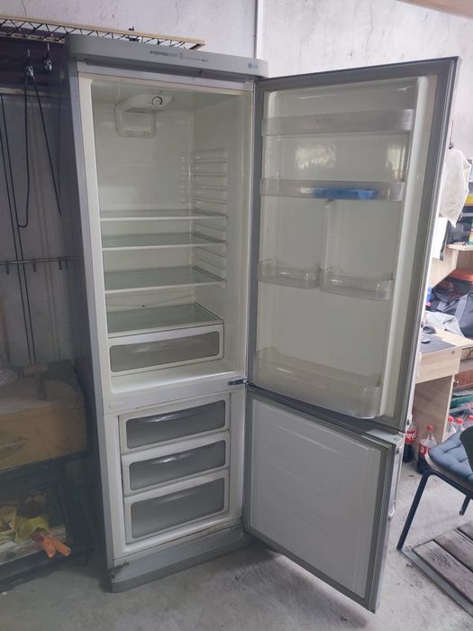 Холодильник LG б/у