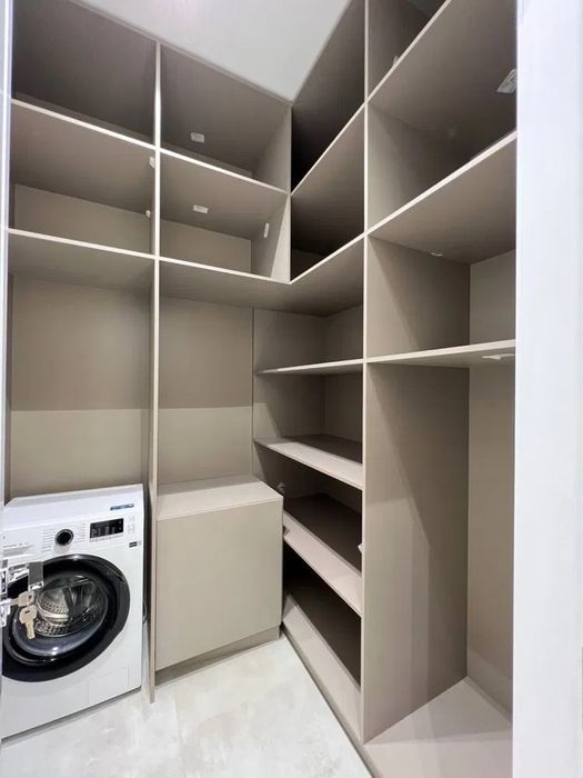 Жк Казахстан-Сдается новая квартира в элит комплексе!