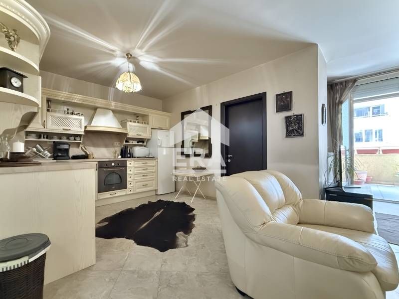 Продава се Двустаен апартамент в София, Манастирски ливади - 70 кв.м за 1887 €/кв.м - Снимка #1