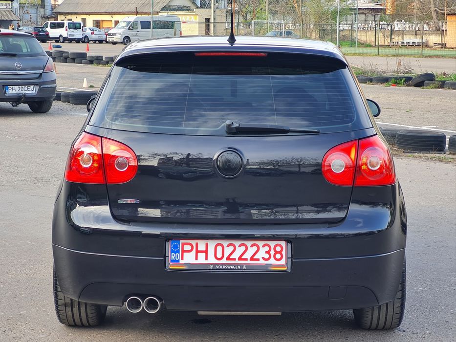 VW Golf GTI ~ Automată DSG ~ 2.0 Benzină - 200 CP ~ Navi , Piele , Klimă , Jante R18 ~ Import Germania ~ IMPECABILĂ