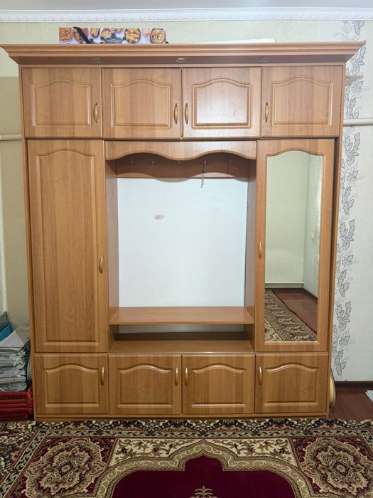 Шкаф сатылады.