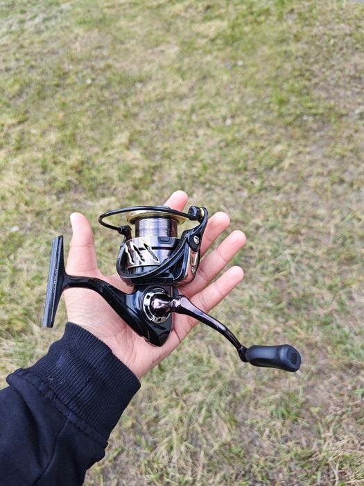 Продам катушка для рыбалки