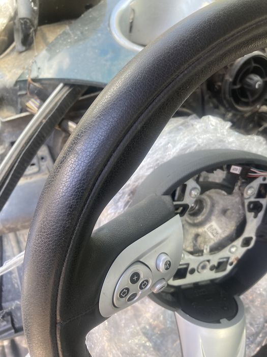 Мини Купър 1.6 бензин 2010г на части.