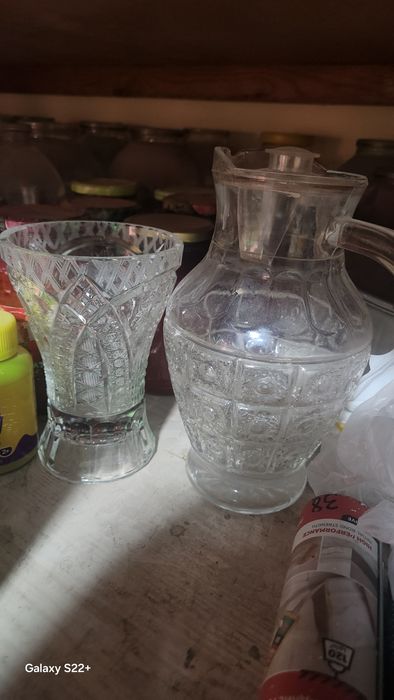 Хурустальниый посуды