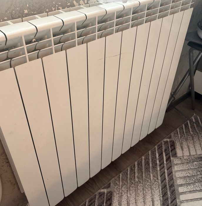 Пилетна камина бурнит 13kw  с 4 радиатора и лира