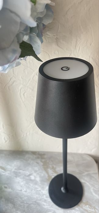 Настольная лампа сенсорная