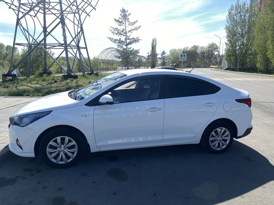 Hyundai accent 2021 года