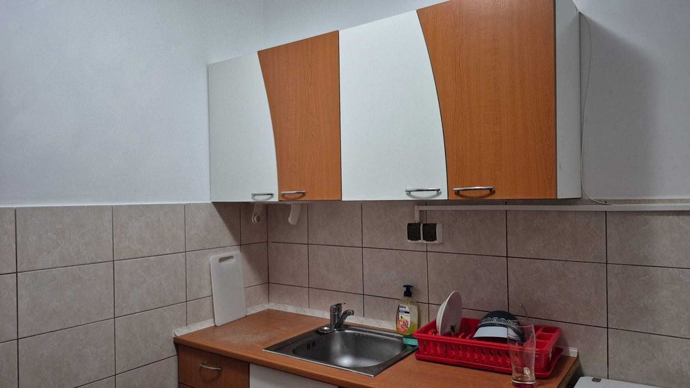 Inchiriez garsoniera