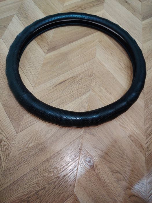 Оплетка на руль. Размер 38 (M)