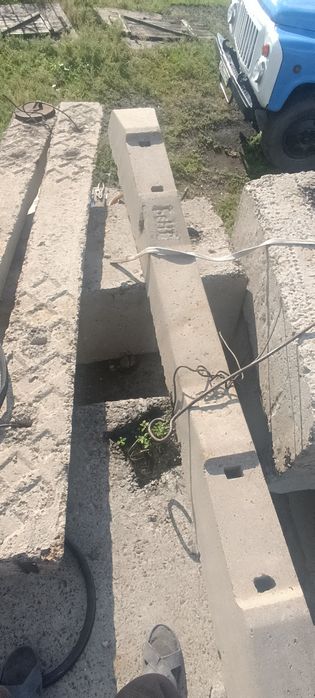 Продам цементныйе блоки