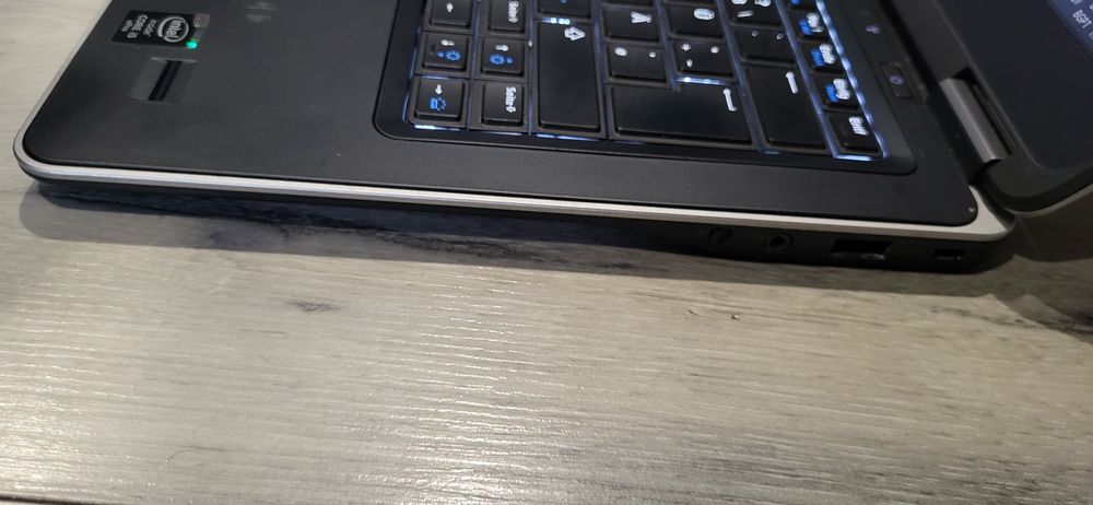 Dell Latitude E7440-i5 4310u/8гб/256гб msata/Подсветка