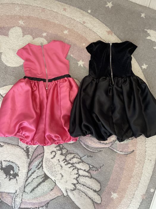 Продавам две детски рокли HM